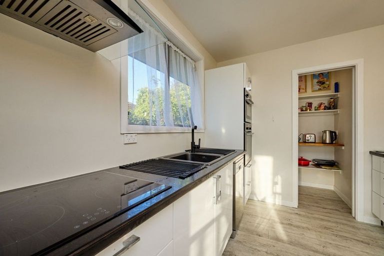 Photo of property in 73 Churchill Street, Kaikoura, 7300