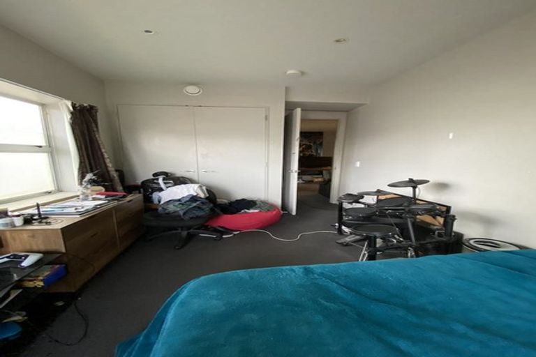 Photo of property in 16 Austin Street, Mount Victoria, Wellington, 6011