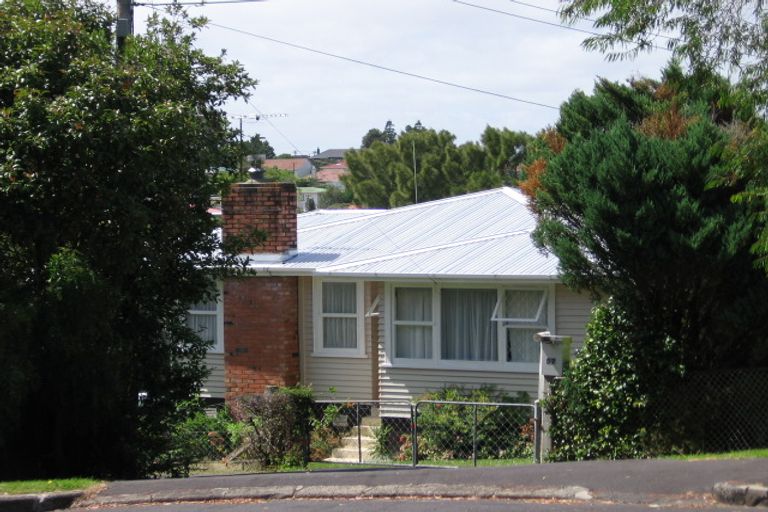 Photo of property in 57 Batkin Road, New Windsor, Auckland, 0600