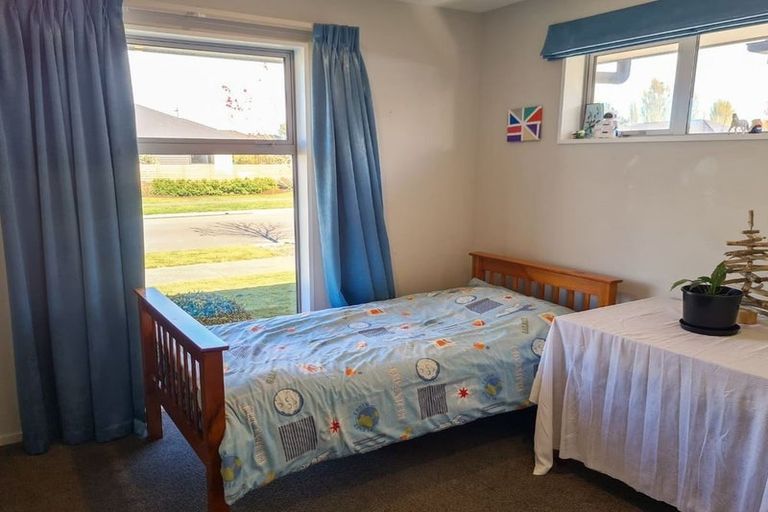 Photo of property in 16 Lockwood Street, Halswell, Christchurch, 8025