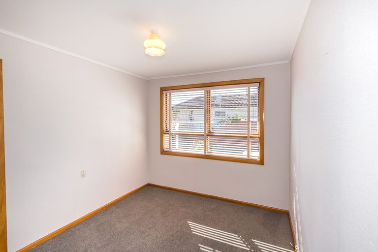 Photo of property in 32 Bournemouth Crescent, Aranui, Christchurch, 8061
