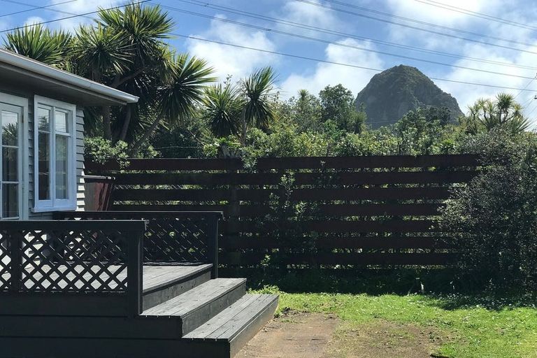 Photo of property in 39 Paritutu Road, Spotswood, New Plymouth, 4310