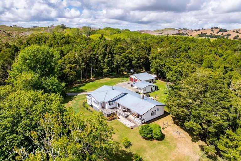 Photo of property in 356 Bull Road, Paparoa, Waiotira, 0193