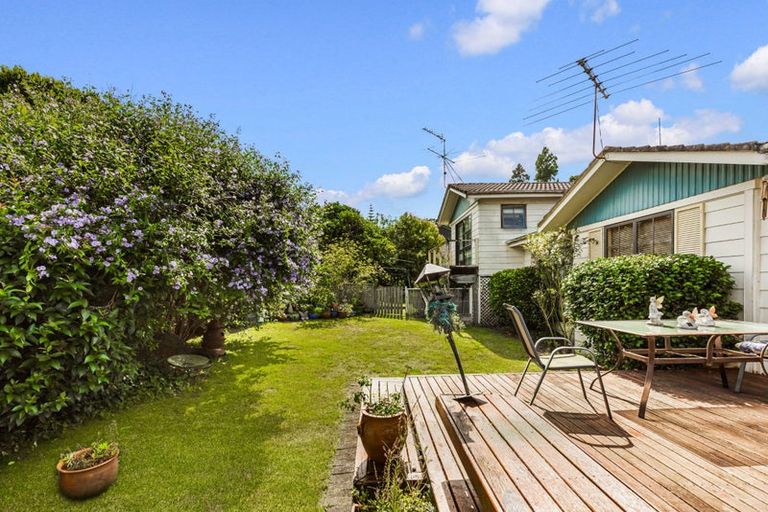 Photo of property in 8 Dalkeith Place, Opaheke, Papakura, 2113