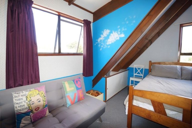 Photo of property in 207 Marsden Point Road, Ruakaka, 0116