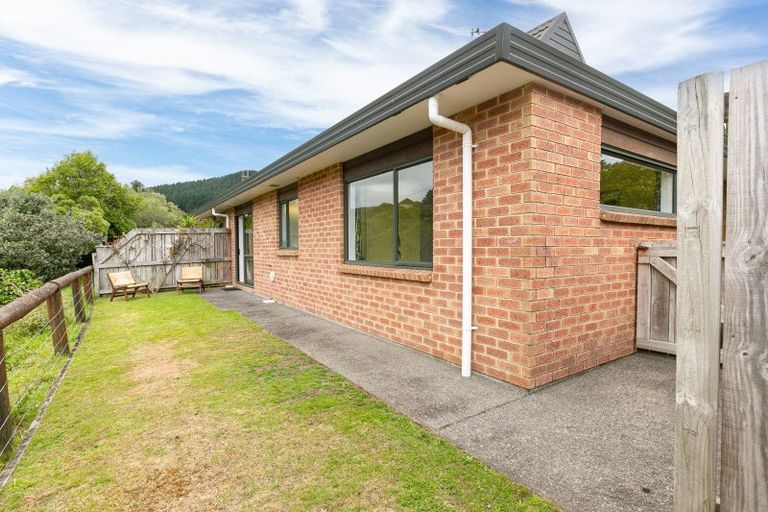 Photo of property in Redwood Village, 33/42 Main Road, Tawa, Wellington, 5028