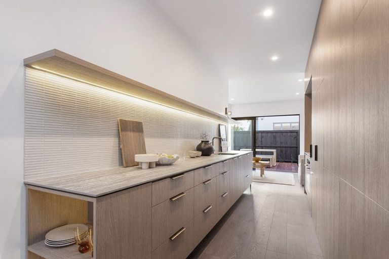 Photo of property in 2/44 Winchester Street, Merivale, Christchurch, 8014