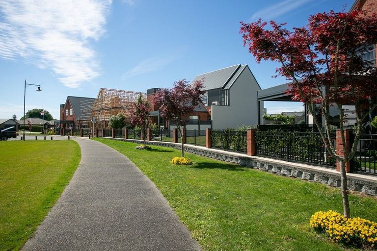 Photo of property in 9 Garland Lane, Leamington, Cambridge, 3432