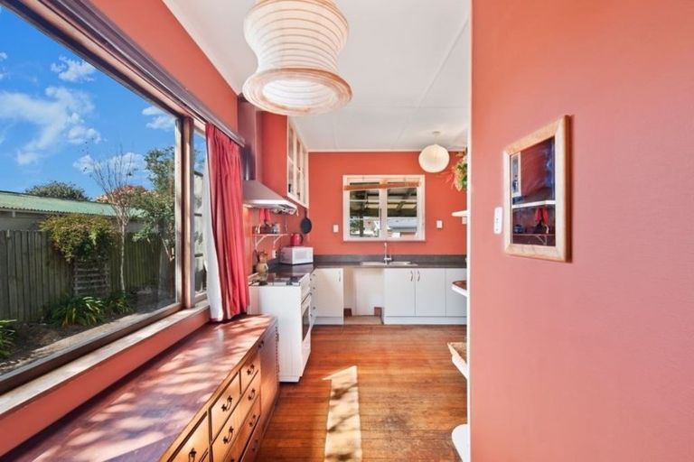 Photo of property in 270 Wainoni Road, Aranui, Christchurch, 8061