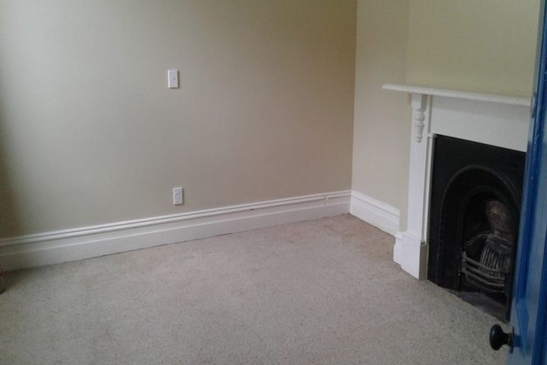 Photo of property in 37 Woodhaugh Street, Woodhaugh, Dunedin, 9010