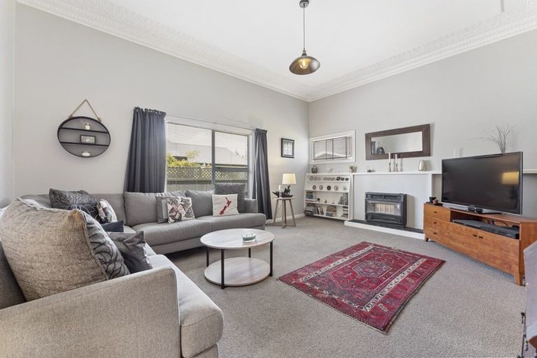 Photo of property in 28 Summerhays Street, Terrace End, Palmerston North, 4410