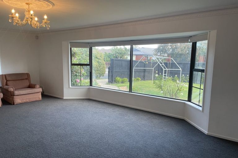 Photo of property in 7 Melissa Place, Burnside, Christchurch, 8042