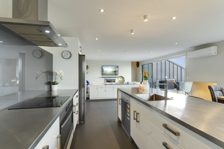 Photo of property in St Andrews Park, 42a Highview Terrace, Queenstown, 9300