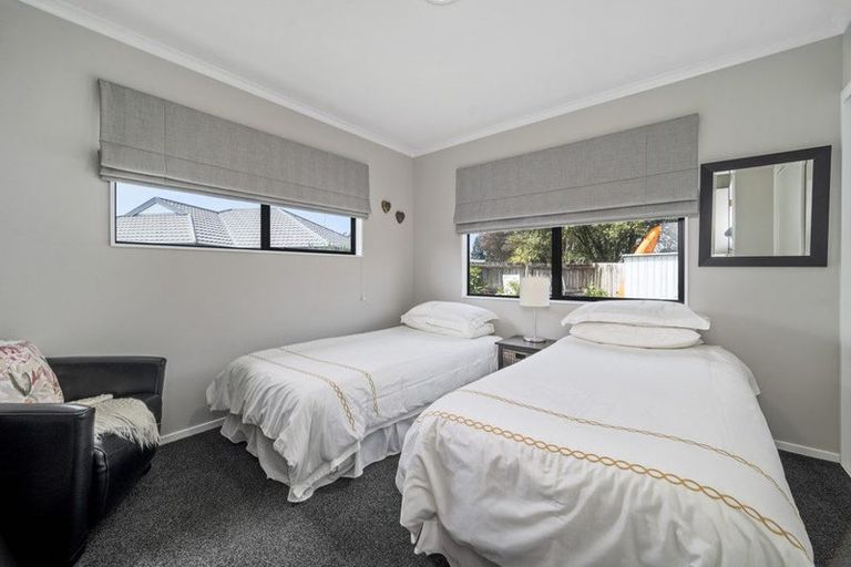 Photo of property in 9 Caulfield Place, Pukehangi, Rotorua, 3015