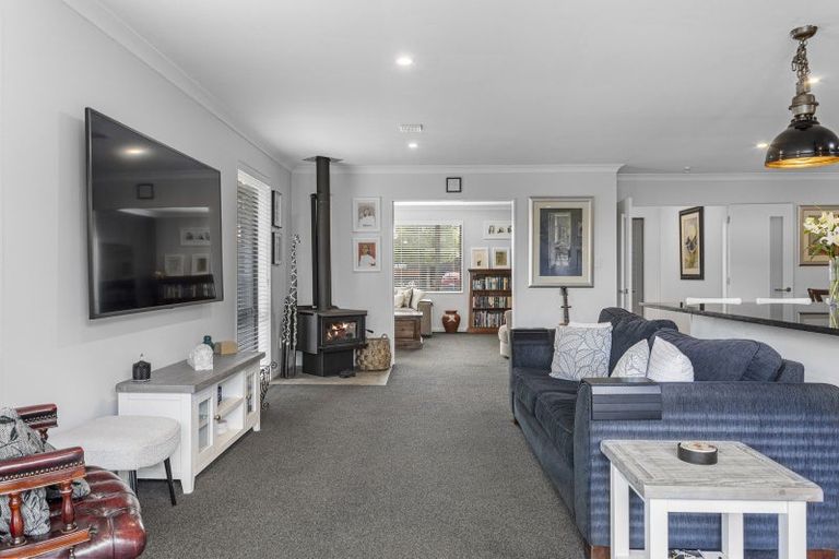 Photo of property in 18 Oaks Drive, Lincoln, 7608