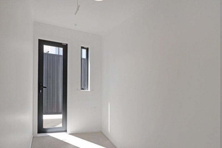 Photo of property in 23a Fraser Crescent, Elderslea, Upper Hutt, 5018