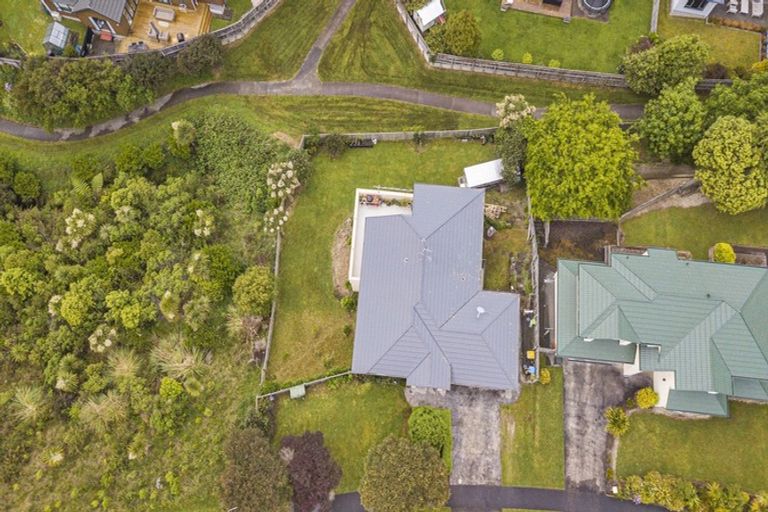 Photo of property in 41 Samwell Drive, Whitby, Porirua, 5024