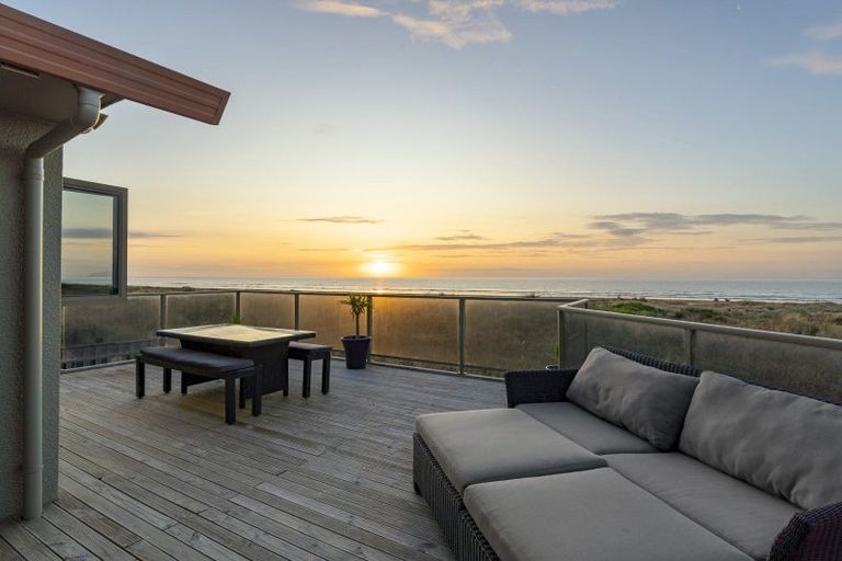 Photo of property in 9 Mariri Place, Waitarere Beach, Levin, 5510