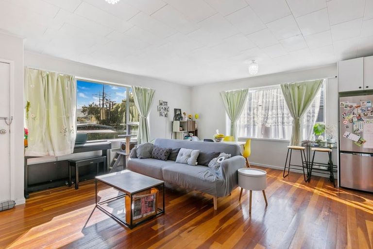 Photo of property in 53b Tawhai Street, Stokes Valley, Lower Hutt, 5019