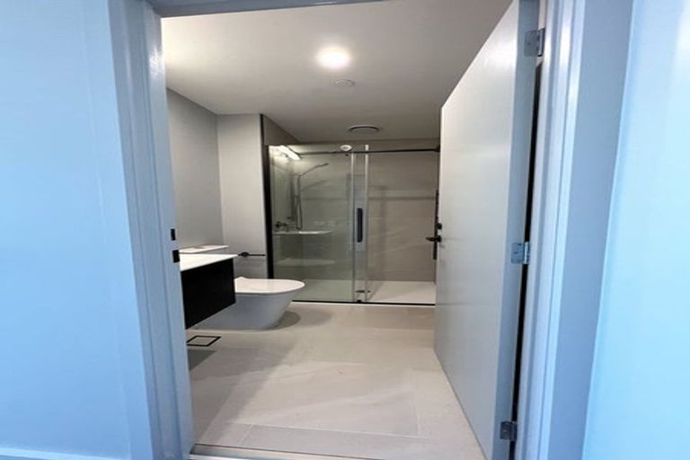 Photo of property in 604/2 Launch Road, Hobsonville, Auckland, 0616