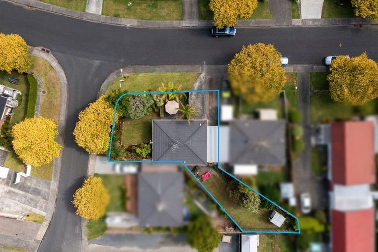 Photo of property in 23b Thorburn Avenue, Red Beach, 0932