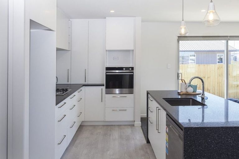 Photo of property in 5 Kingsbridge West, Burwood, Christchurch, 8083