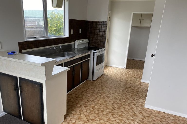 Photo of property in 9 Oak Avenue, Nawton, Hamilton, 3200