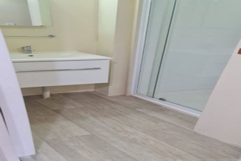 Photo of property in 21 Roys Road, Parkvale, Tauranga, 3112