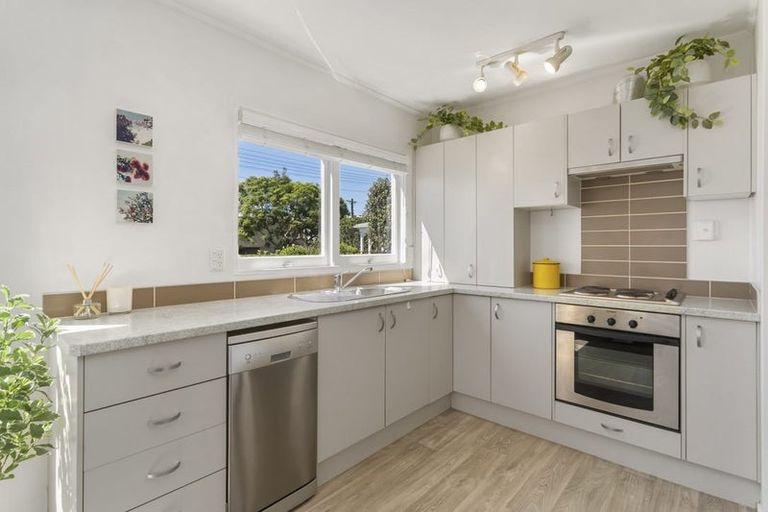 Photo of property in 1/5 Cambria Road, Devonport, Auckland, 0624