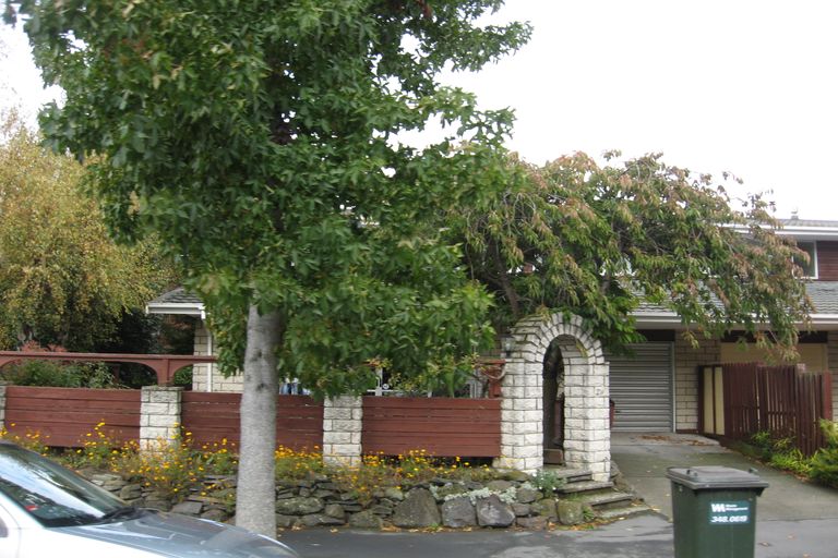 Photo of property in 2/21 Parkstone Avenue, Ilam, Christchurch, 8041