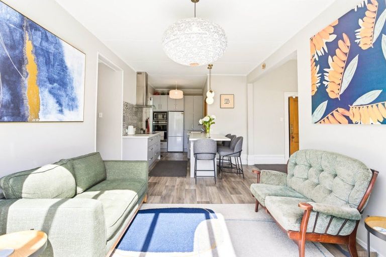 Photo of property in 26 Mataora Road, Kenmure, Dunedin, 9011