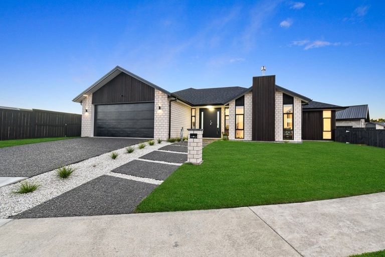 Photo of property in 48 The Meadows Drive, Flagstaff, Hamilton, 3210