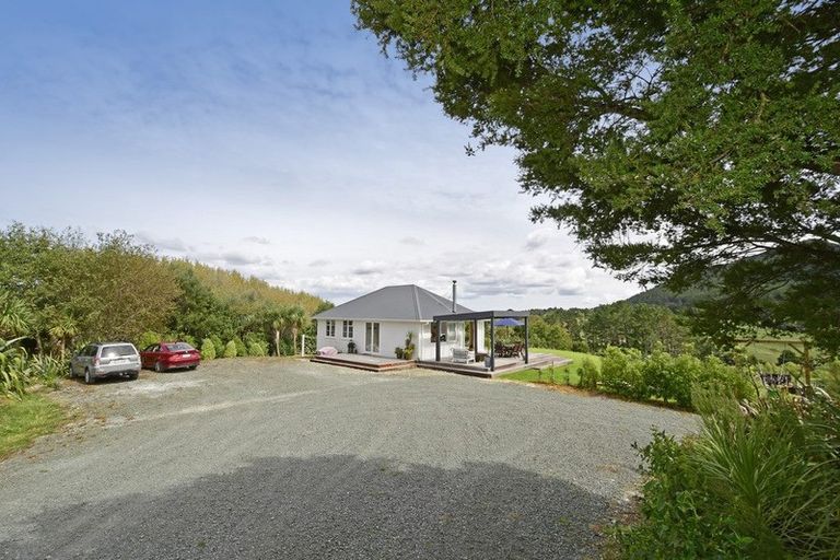 Photo of property in 280c Baldrock Road, Kaiwaka, Maungaturoto, 0587