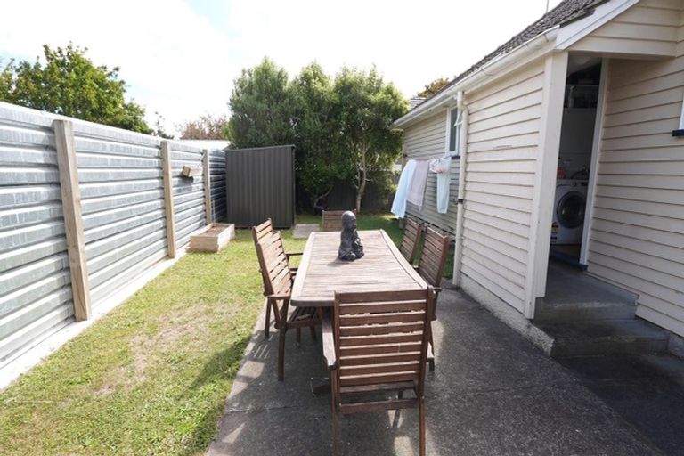 Photo of property in 57a Crewe Crescent, Hokowhitu, Palmerston North, 4410