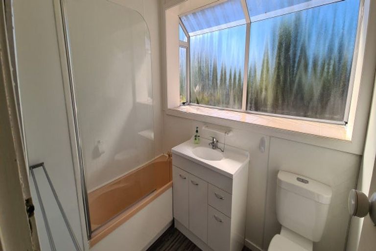 Photo of property in 43 Tomin Road, Glenview, Hamilton, 3206