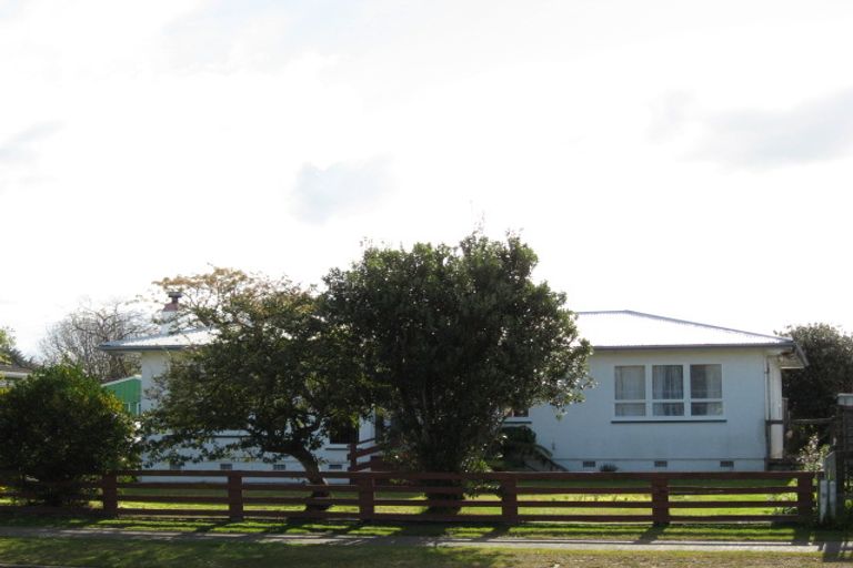 Photo of property in 22 Clarence Cox Crescent, Pirimai, Napier, 4112