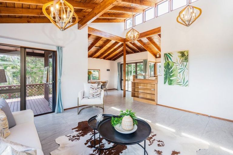 Photo of property in 202 Albany Heights Road, Albany Heights, Albany, 0792