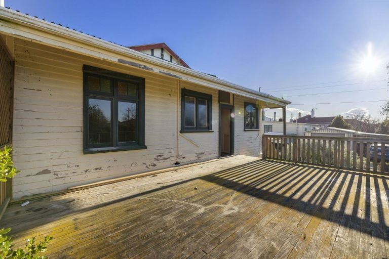 Photo of property in 17 Clyde Street, Oamaru North, Oamaru, 9400