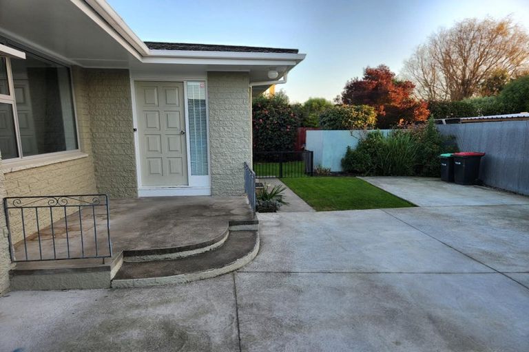 Photo of property in 1/21 Molesworth Place, Somerfield, Christchurch, 8024