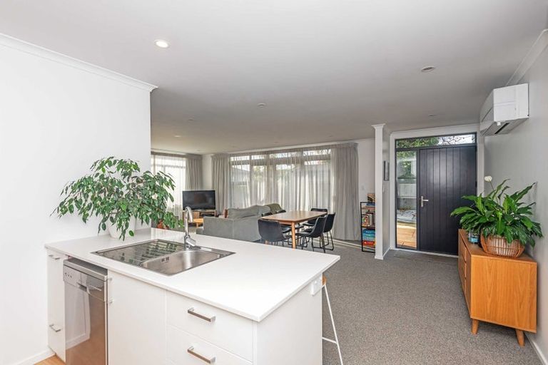 Photo of property in 47b Ferguson Street, Awapuni, Palmerston North, 4412