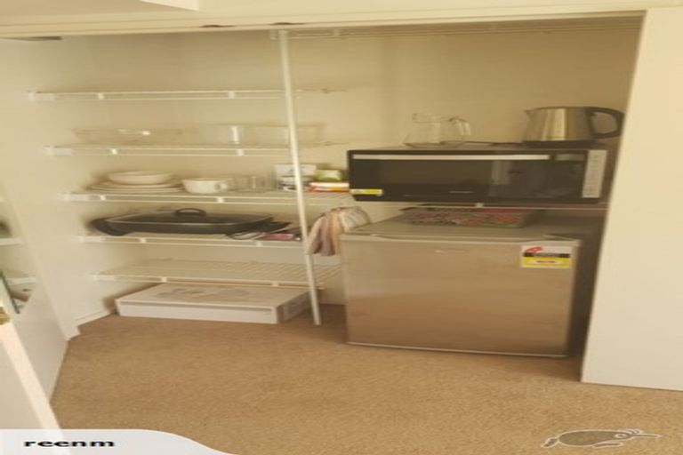 Photo of property in 6 The Close, Greenhithe, Auckland, 0632