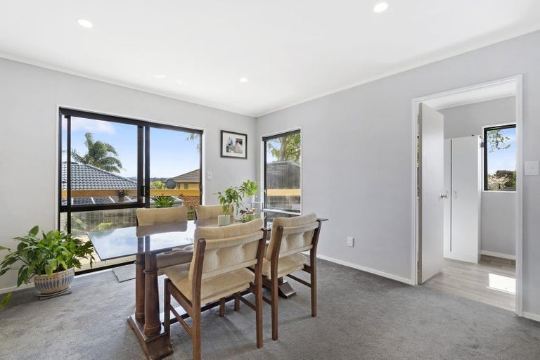 Photo of property in 17 Harvest Drive, Henderson, Auckland, 0612