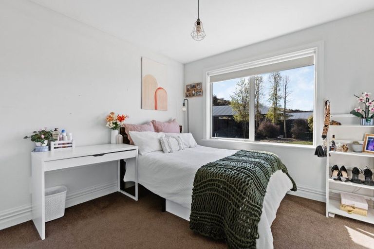 Photo of property in 14 Quail Street, Albert Town, Wanaka, 9305