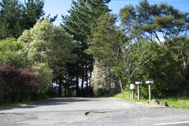 Photo of property in 182 Forest Hill Road, Waiatarua, Auckland, 0612