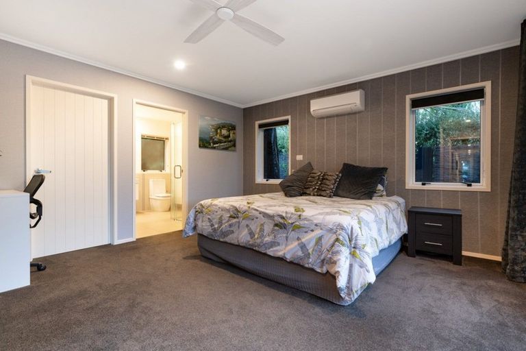 Photo of property in 8 Caldera Close, Pyes Pa, Tauranga, 3112