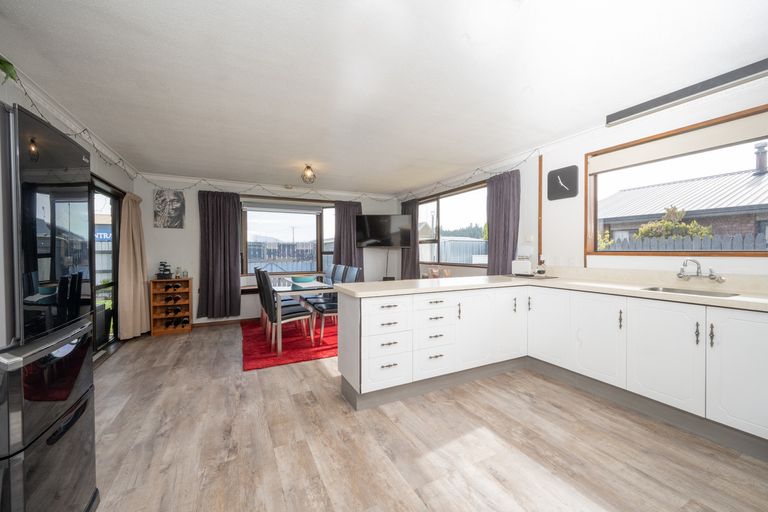 Photo of property in 41 Station Street, Alexandra, 9320