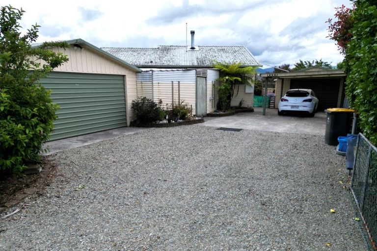 Photo of property in 2 Pukaki Avenue, Ngahere, Dobson, 7872