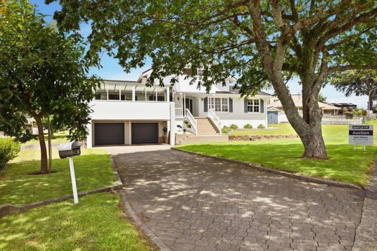 Photo of property in 60a Oxford Street, Te Puke, 3119