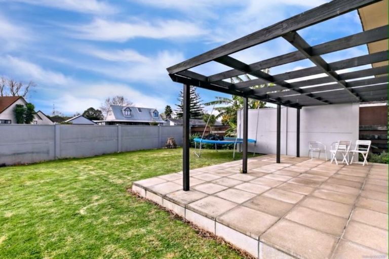 Photo of property in 72 Motatau Road, Papatoetoe, Auckland, 2025