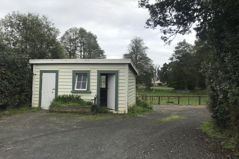 Photo of property in 43 Youngs Grove, Pukekohe, 2120